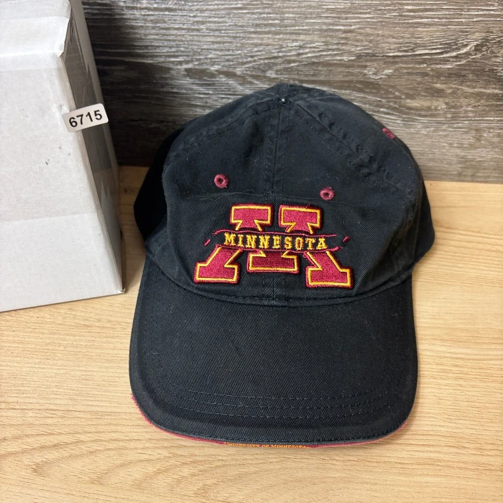 Minnesota Golden Gophers Hat‎ Cap Strap Back Black Hockey Easton
